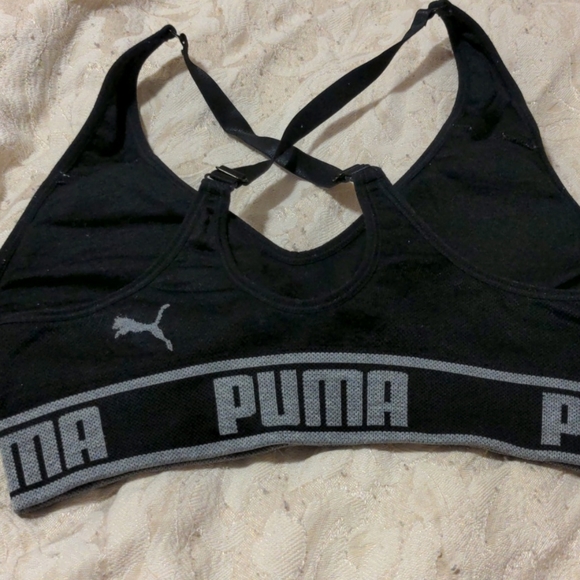 Black puma sports bra - Picture 3 of 3